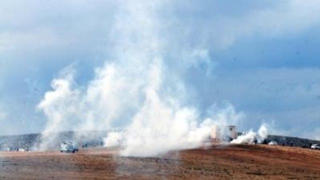 Kobani?de Işid ile Ypg Güçleri Arasında Çatışmalar Sürüyor