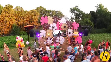 MONKEY SAFARI ● BAREFOOT /SLASH9.tv