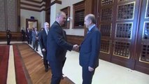 Erdoğan, Türk-Amerikan Konseyi Başkanı Jones'u Kabul Etti