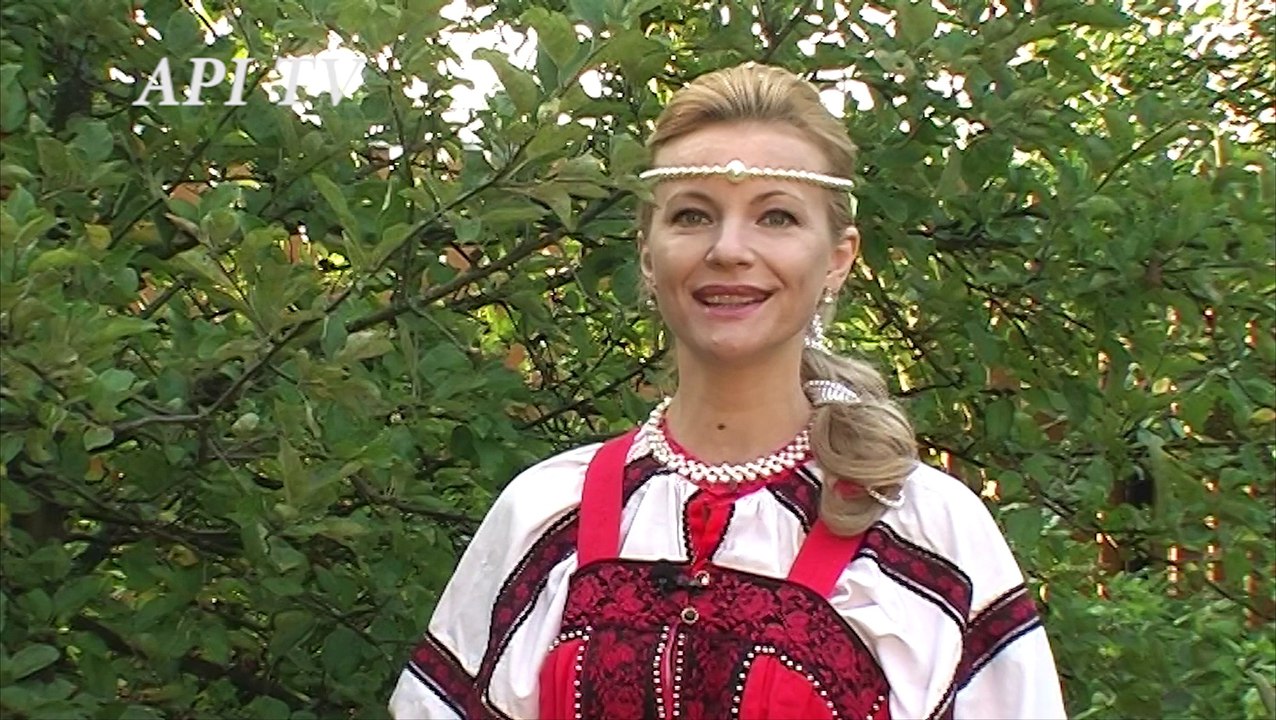 "Золотое яблочко" - Русские богини судьбы