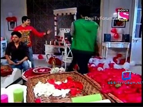 Piya Basanti Re 17th November 2014 Video Watch Online pt4