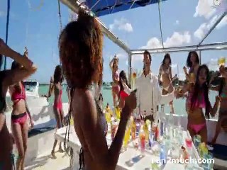 ALCOHOLIC The Shaukeens Yo Yo Honey Singh [www.Fun2much.com]