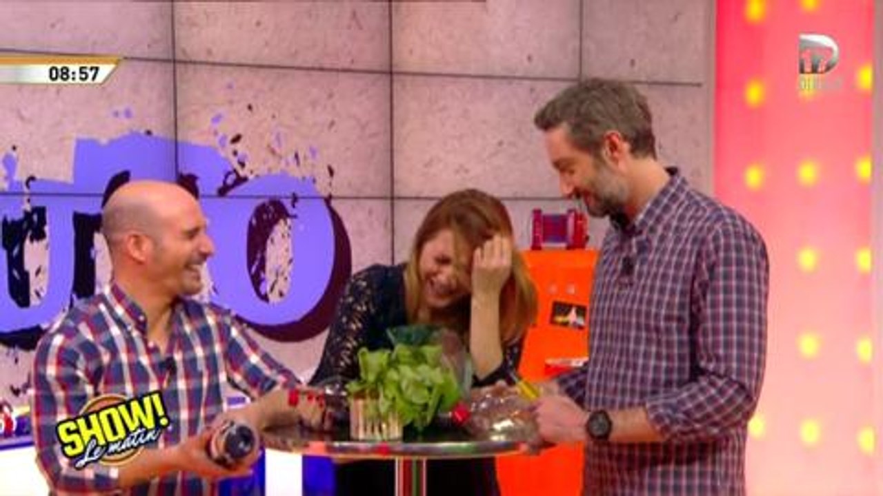 Gros fou rire en direct sur D17