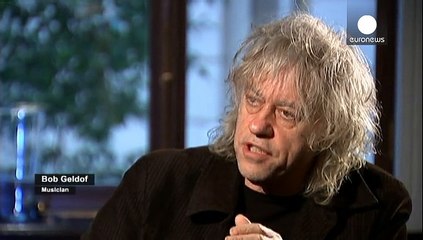 Band Aid bu kez Ebola için stüdyoya girdi