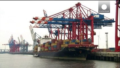 Ελλάδα: διευρύνεται το εμπορικό έλλειμμα, αντίθετη πορεία από την Ευρωζώνη