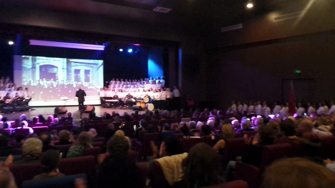 ŞİŞLİ BELEDİYESİ EKREM ATAER TÜRK HALK MÜZİĞİ KOROSU