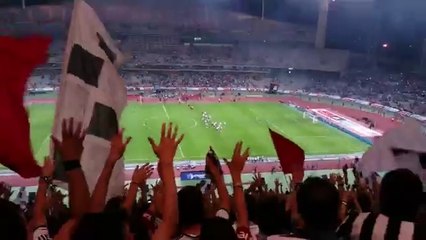 Demba Ba 3'lü (Tribün çekimi)