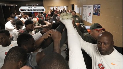 Buccaneers celebrate win over the Redskins
