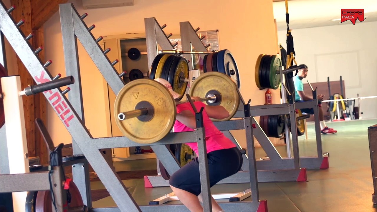 Gros plan sur l'équipe de France féminine de saut à skis