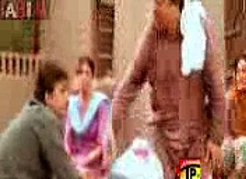 kithe gaiyan pind diyaan talian te barian > Satti G