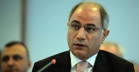 Efkan Ala'yı Terleten Sorular