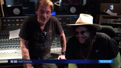 Johnny Hallyday présente son dernier album "Rester vivant"