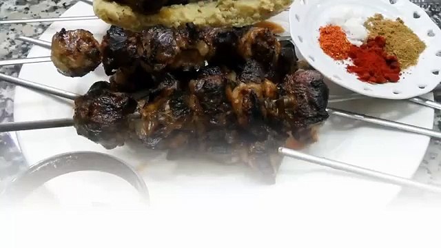 Brochette de fois (boulfaf) recette marocaine.... (بولفاف (سيخ كبد الخروف أكلة مغربية