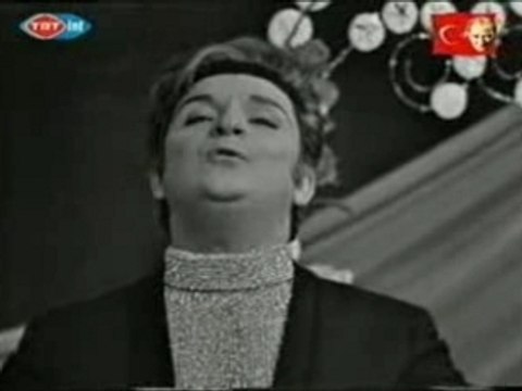 ZEKI MUREN sen gozlerimde bir renk