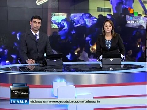 México: padres de normalistas piden apoyo del Frente de Pueblos