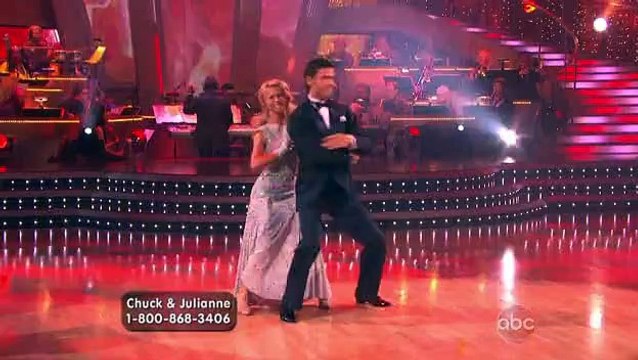 Chuck Wicks & Julianne Hough - Foxtrot