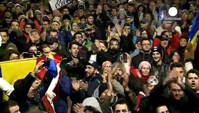 انتخابات رومانی پیروزی اینترنت و اکثریت بر نظام سیاسی حاکم بود