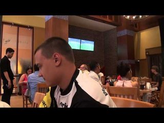 Na`Vi перед 1/4 финала смотрят футбол