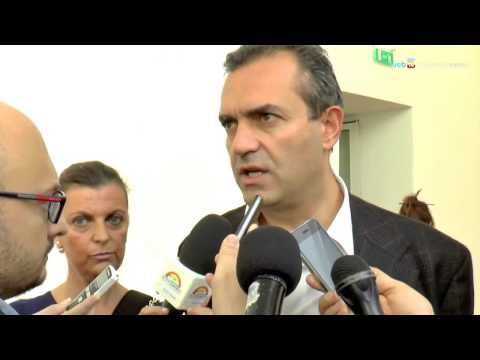 Napoli - De Magistris su legge Severino e protesta civica (17.11.14)