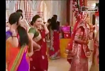 Daily Hot Videos D1Sasural Simar Ka - Bhardwaj Family's Happy Dance ! BY m1 new video vines FULL HD