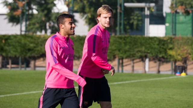 Training session (18/11/14): Ivan Rakitic back at training