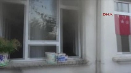 Yaşlı Kadının Evinde Çıkan Yangını İtfaiyeciler Söndürdü