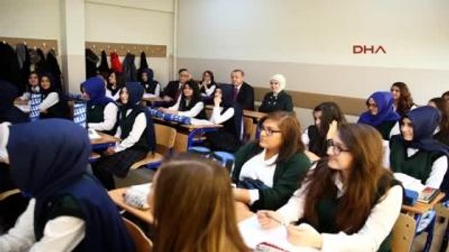 Cumhurbaşkanı Erdoğan : Gençleri Yeni Türkiye?nin İmar ve İhyasının Mimarı Olarak Görüyorum