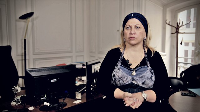 Dounia Bouzar accompagne les familles contre le djihadisme
