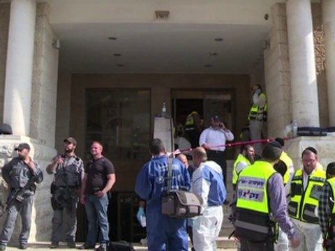 مقتل اربعة اسرائيليين في هجوم على كنيس في القدس