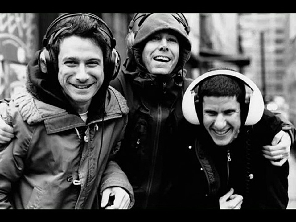 Beastie Boys - Intergalactic Karaoke