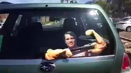 Des essuie-glaces Arnold Schwarzenegger