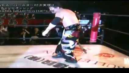 TAJIRI vs. KAZMA SAKAMOTO