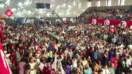 Tunisie: l'intelligentsia veut défendre la liberté d'expression