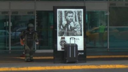 Atatürk Havalimanında Şüpheli Valiz Fünyeyle Patlatıldı