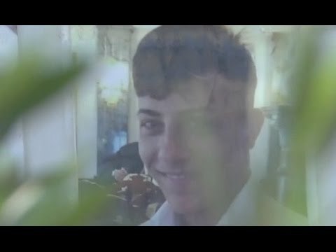 Napoli - Davide Bifolco, aiuola al Rione Traiano -2- (18.11.14)