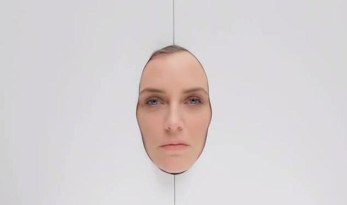 Bir yıllık makyaj bir saatte yapılırsa neler olur?