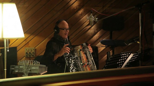 Daniel Mille - Astor Piazzolla - Cierra tus ojos - EPK