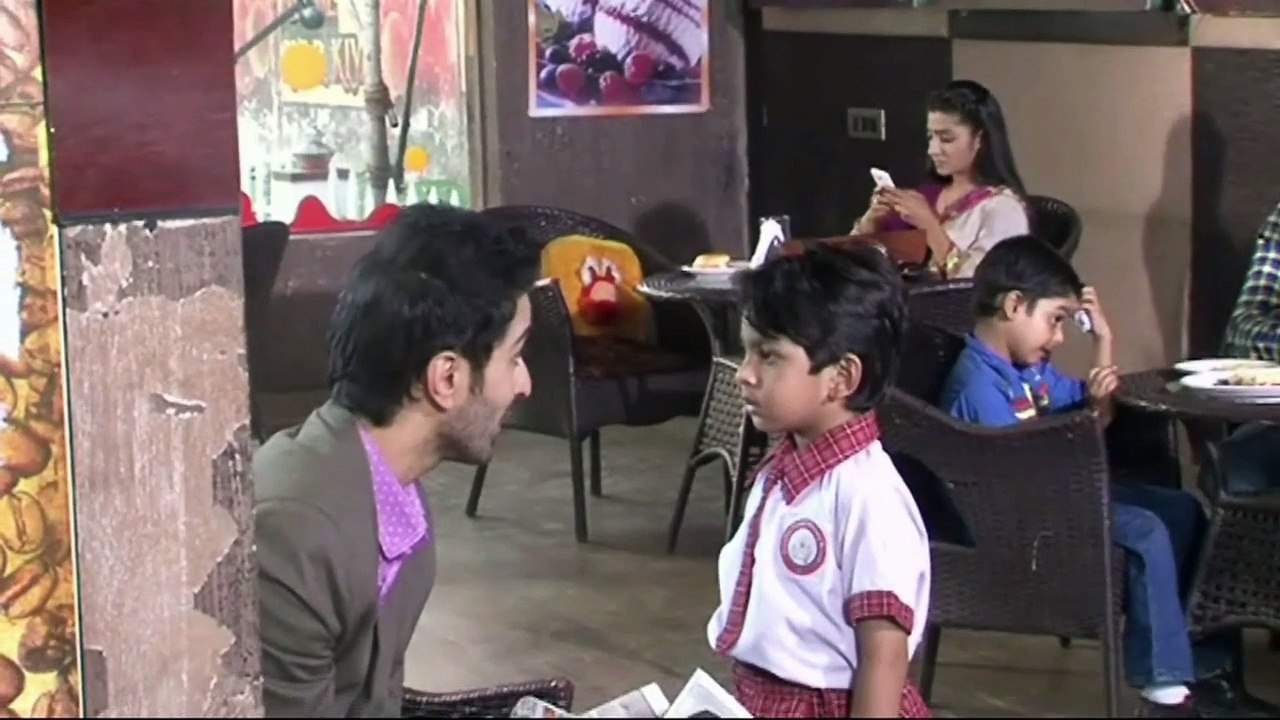 Doli Armaano Ki Samrat caught Ishan and Urmi at restaurant