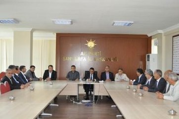 AK Parti Milletvekili Kaçar Trafik Kazası Geçirdi