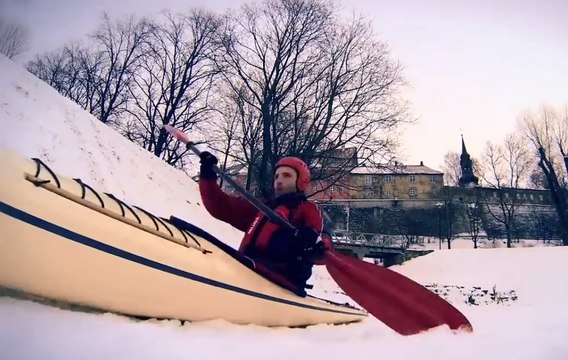 Egalis - Extreme kayaking street style Zegul - Nautic Video Awards 2014