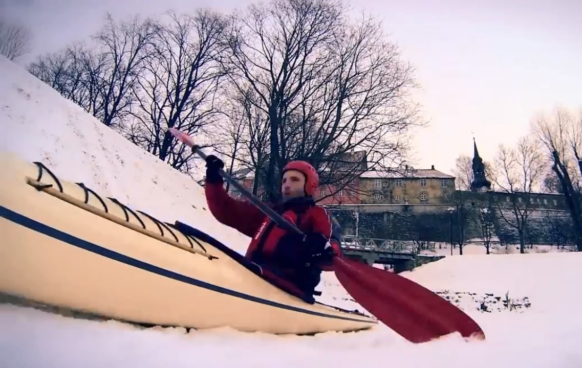 Egalis - Extreme kayaking street style Zegul - Nautic Video Awards 2014