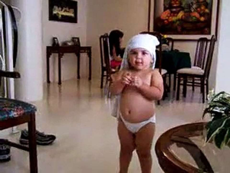 Little Shakira Cutie Pie (Must Watch)
