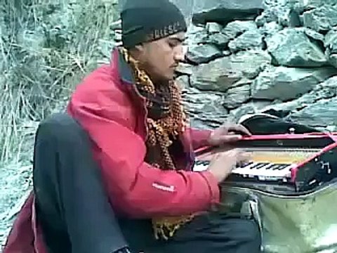 Pashto Musafar Song - Pashto New Songs 2014 - Pashto Tapay 2014