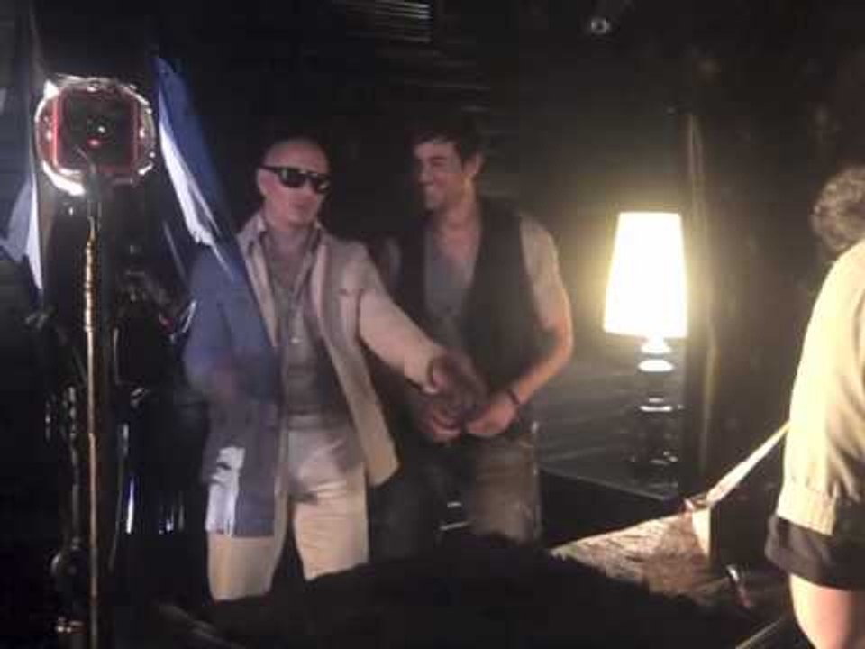 Enrique and Pitbull behind the scenes @ the "I Like It" video shoot