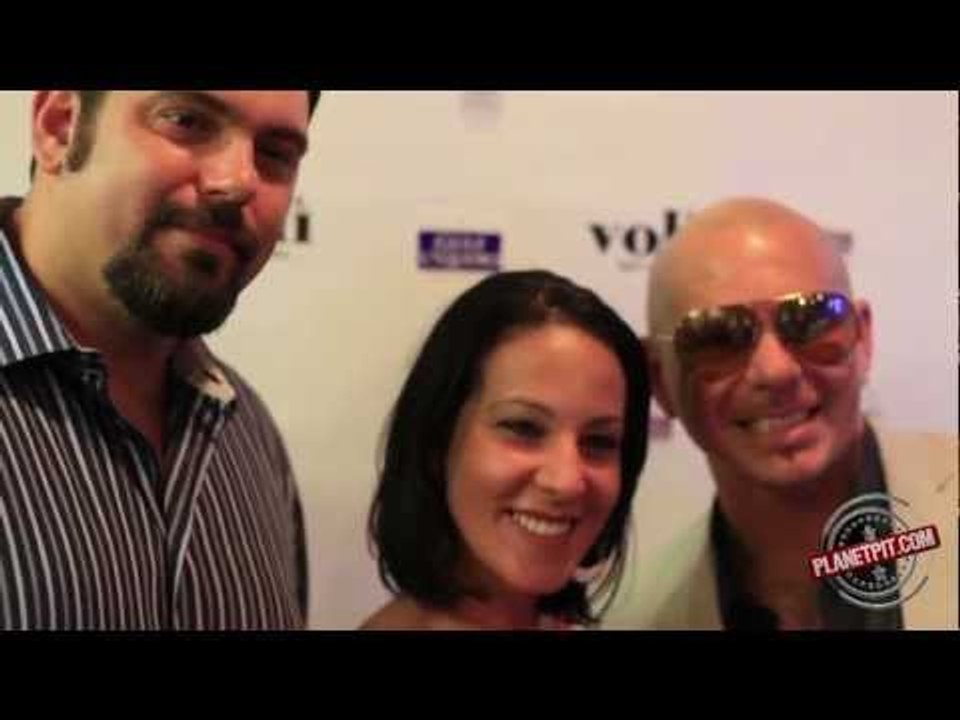 Pitbull/Voli Meet & Greet @ Gulf Liquors-Miami Beach, FL