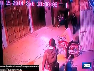 Dunya News - Lahore: Footage of firing at a civilian