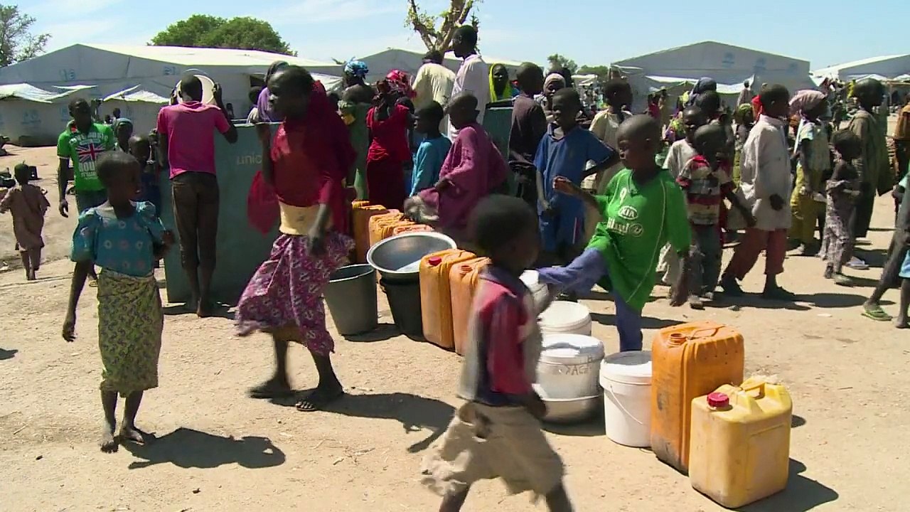 Refugees fleeing Boko Haram flood Cameroon camp