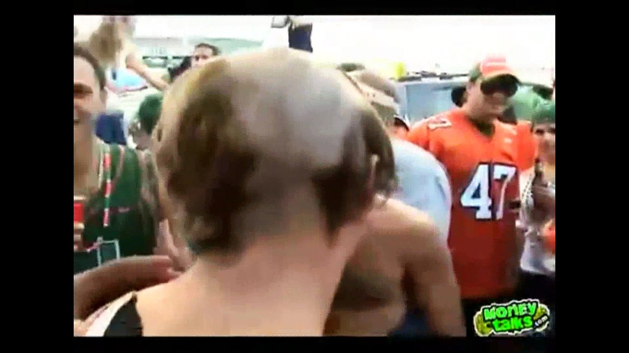 blonde clipper haircut and eyebrows