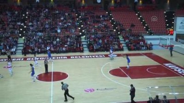 Basketbol - Abdullah Gül Üniversitesi: 71 - Baloncesto Avenida: 63