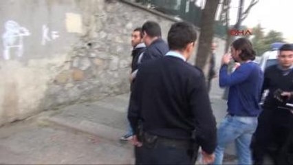 Okul Önündeki Bıçaklı Kavgada Zanlının Üzerinden Uyuşturucu Çıktı